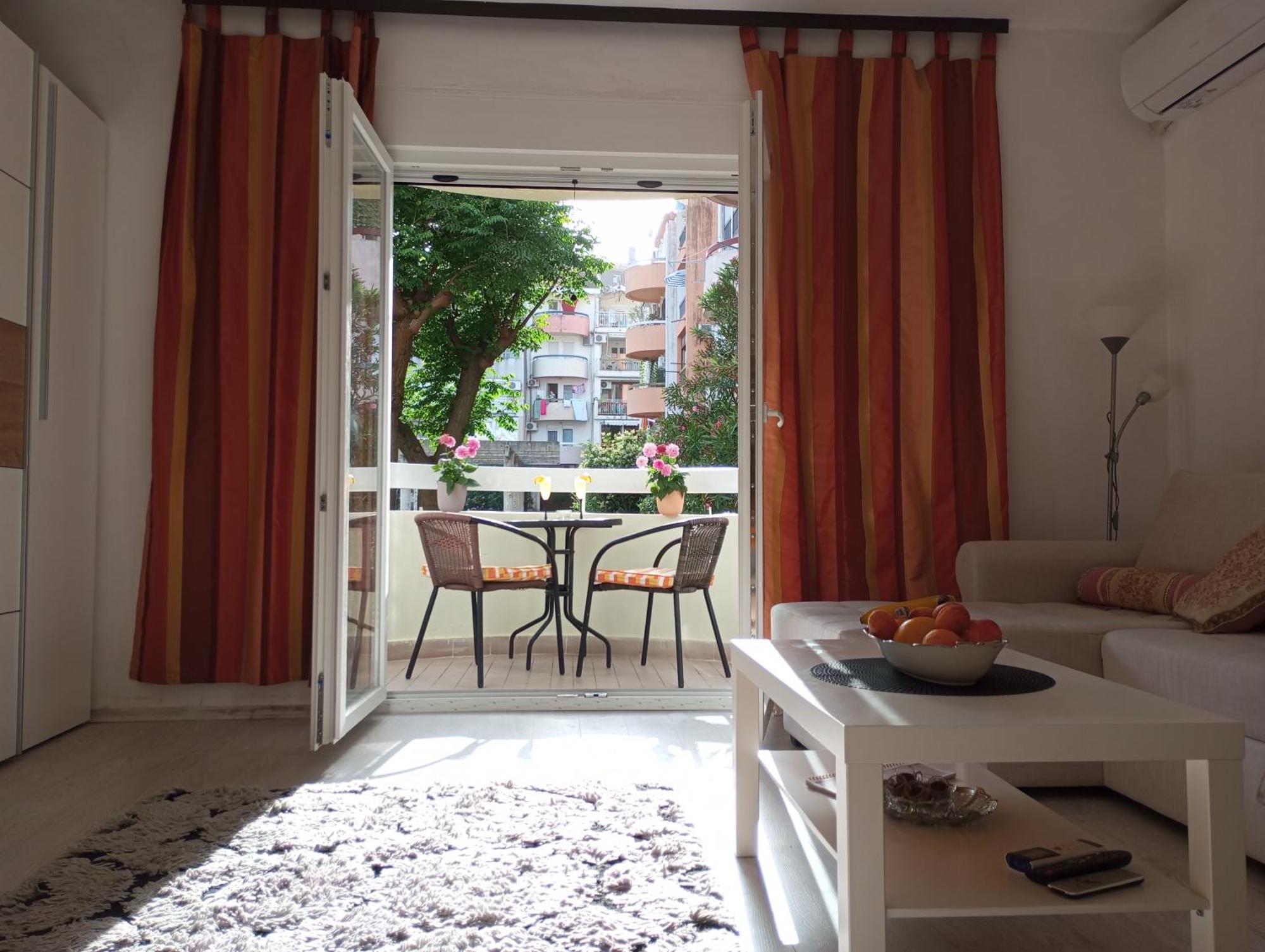 Niki Appartement *